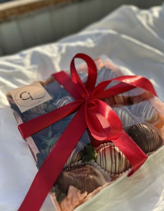 Клубника шоколаде свежая