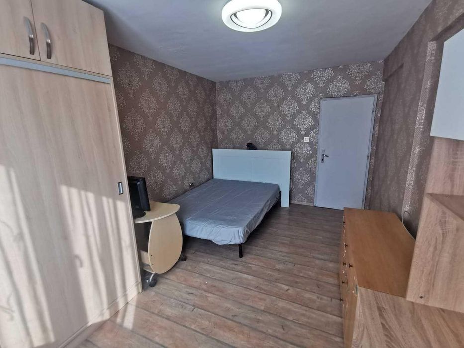 Тристаен апартамент в ж.к. Борово. - снимка 5
