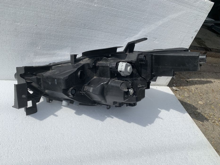 Far dreapta Mazda CX5 CX-5 2017+ LED Original Europa