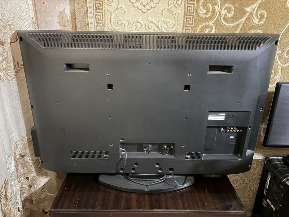 Продам SONY BRAVIA KLV-40BX400 (40” FULL HD)