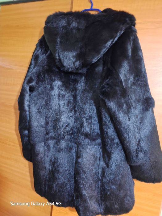 Haină de blana naturală de iepure