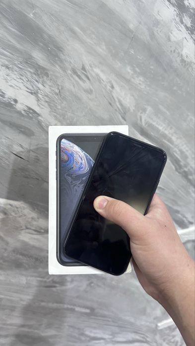 Продам айфон хр iphone xr