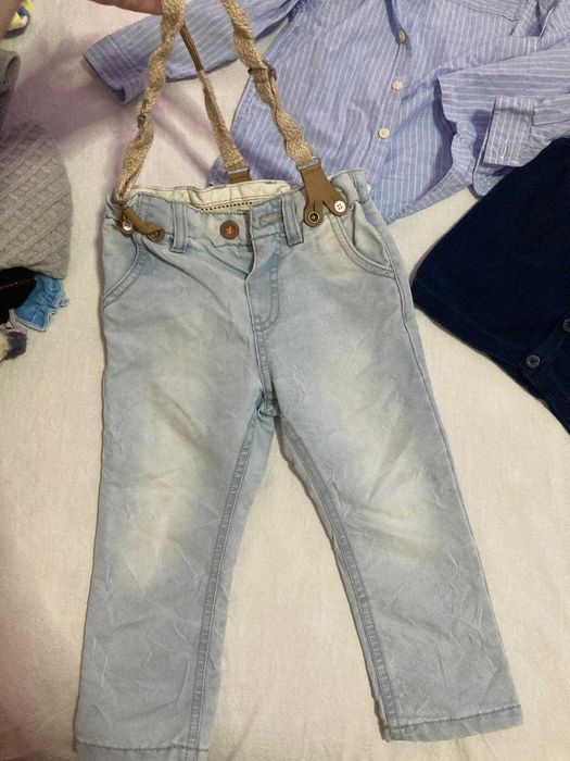 Lot hainute baietel marimea 86 Zara. Hm.