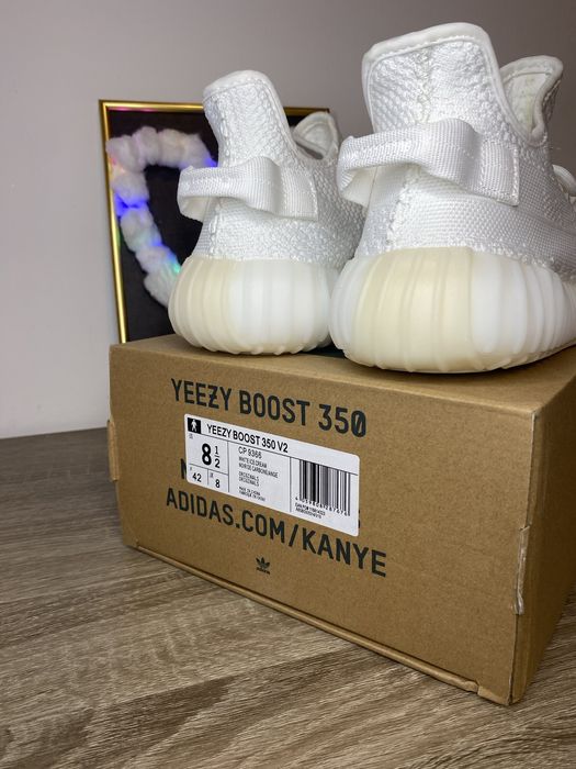 Yeezy 350v2 Triple White