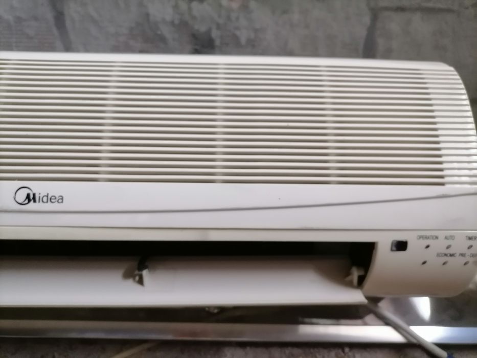 климатик Midea-12ка
