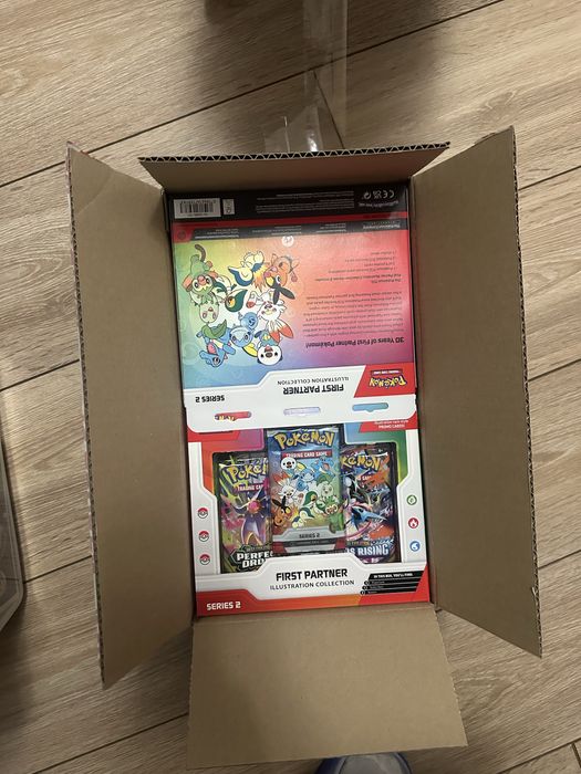 Pokemon TCG не отваряна кутия покемон карти first partner series 2 !!! Оригинални