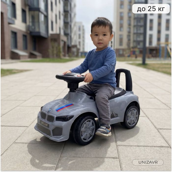 Толокар-каталка BMW