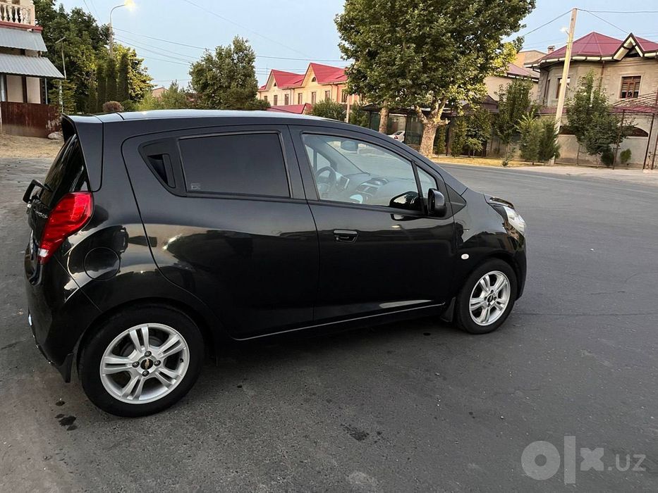 Chevrolet Spark автомат 2015, пробег 117 000 км, Чистая