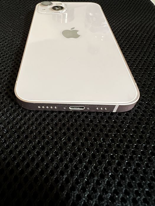 Продавам Iphone 13 256gb ( Pink )