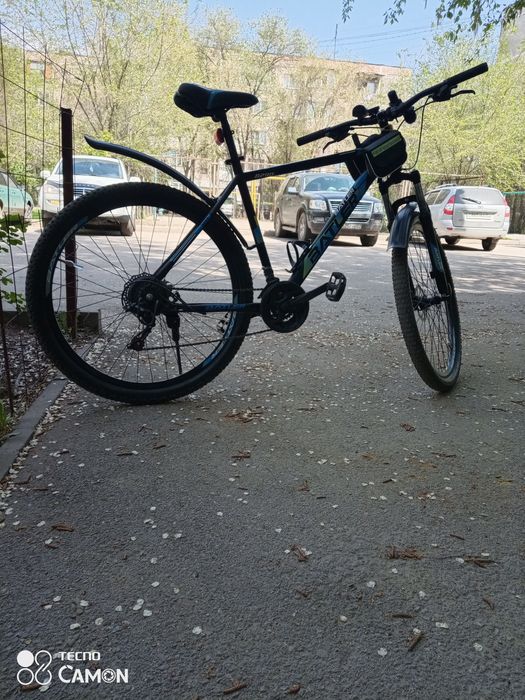 Топ велик для вашего удобства