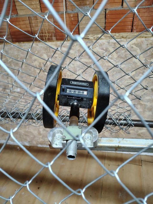 Машина за плетене на оградна мрежа