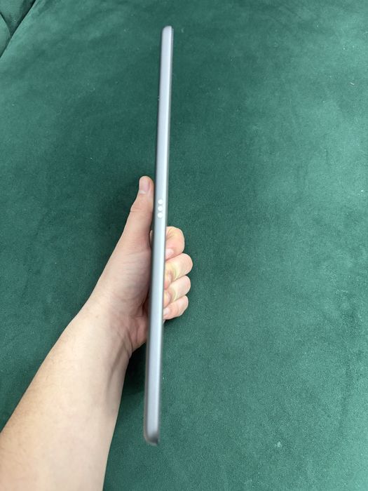 Ipad generatia 9 64 Gb