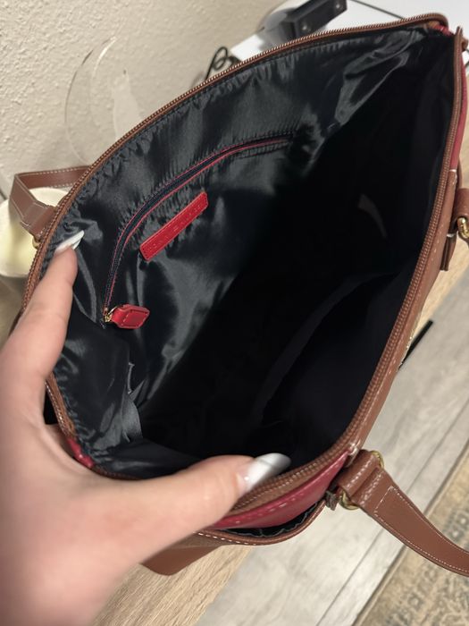 Geanta Tommy Hilfiger noua