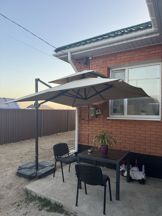 Продам уличный зонт