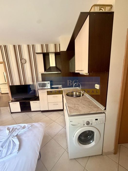 Продава се Двустаен апартамент в Созопол - 79 кв.м за 1607 €/кв.м - Снимка #6