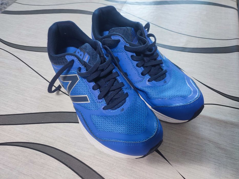 Маратонки  New Balance