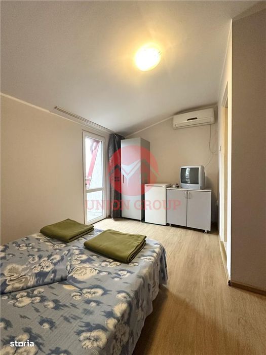 Pensiune 15 camere in a Doua Linie la Mare, zona Pescaria lui Matei