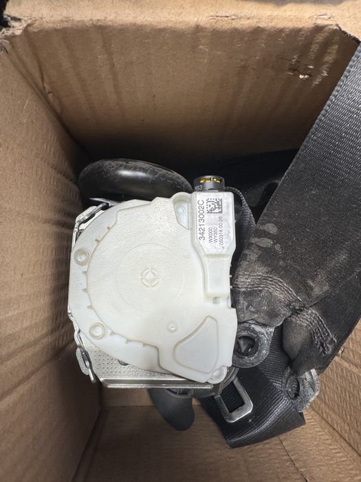 Audi Q2 2018 колани