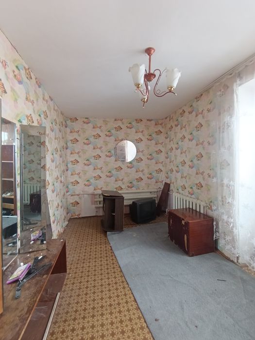 Продам 3-ком., 50 лет Октября, 8