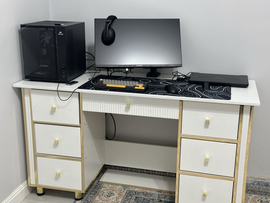 Продам пк сет Молодой