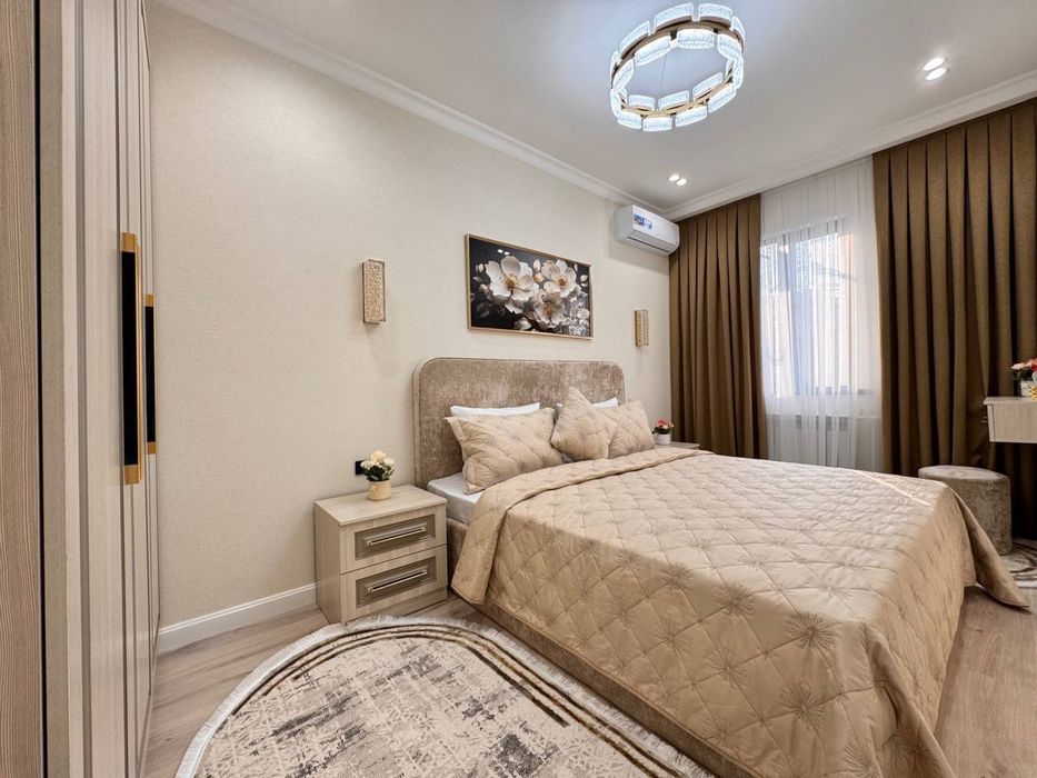 Новомосковская Дархан Срочная Продажа 4х ком 75м2