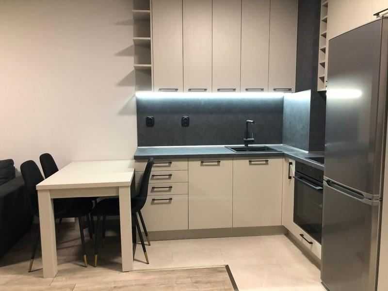 Продава се Двустаен апартамент в София, Изгрев - 82 кв.м за 2866 €/кв.м - Снимка #2