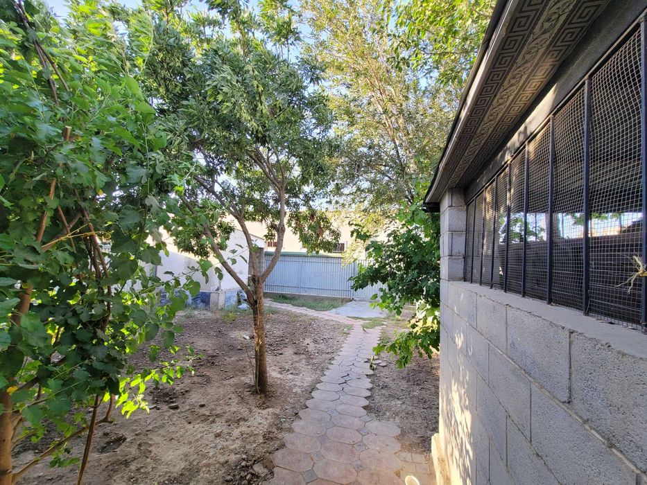 Tayyor ishlab turgan KAFE  sotiladi. Barcha komunikatsiya mavjud