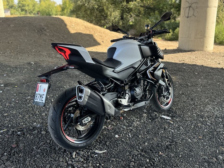 CFMOTO 450NK 2025  4100km