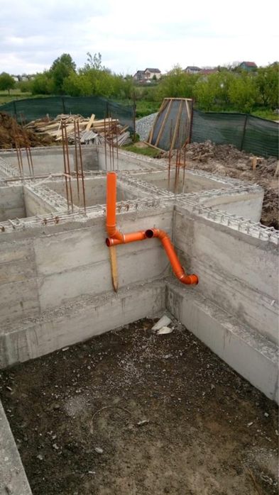 Firma de constructii