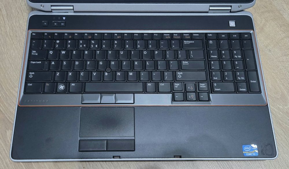 Laptop Dell E6520 I5 2520M 4GB Ram 320HD Windows 11 Baterie Buna