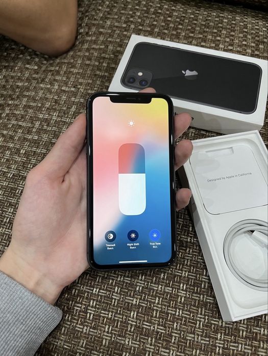 Продам Айфон 11 128gb 75%