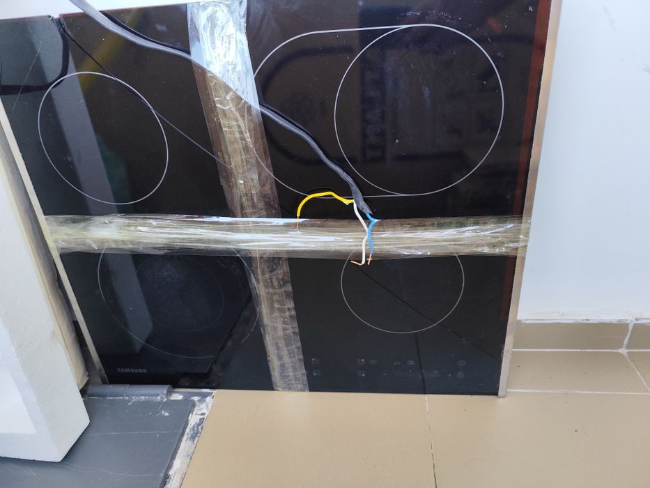 Варочная плита  Самсунг продам