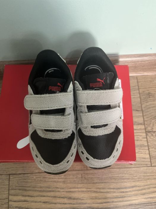 Детски оригинални  маратонки Puma,22 номер