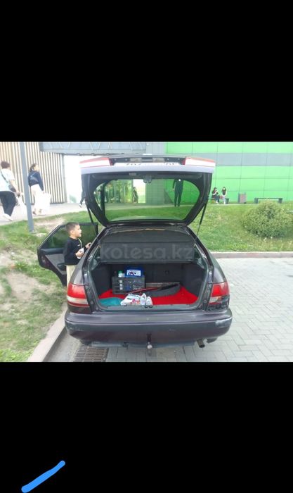 Toyota carina e 1993