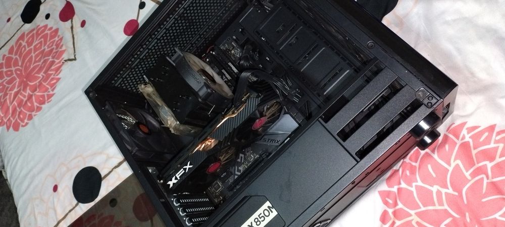 Vand kit placa de baza procesor i7 9700 16 gb ram