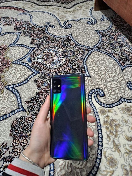 Samsung A 51  6гб/128гб