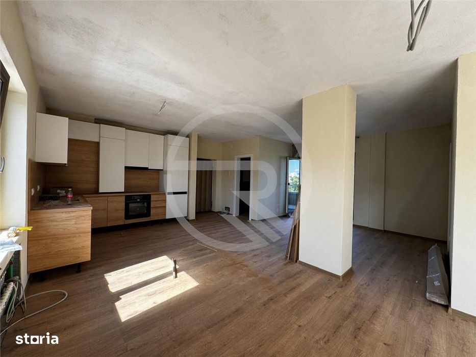 Apartament Tip Penthause 3 camere,103 mp + 2 terase ,situat pe strada