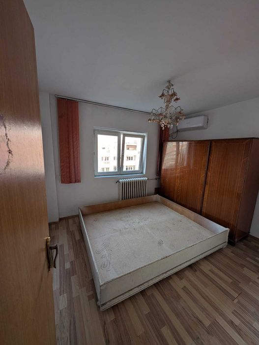 Room for Rent in a 2-Room Apartment  Militari, Sector 6 Directly from the Owner! I’m offering a furnished and renovated