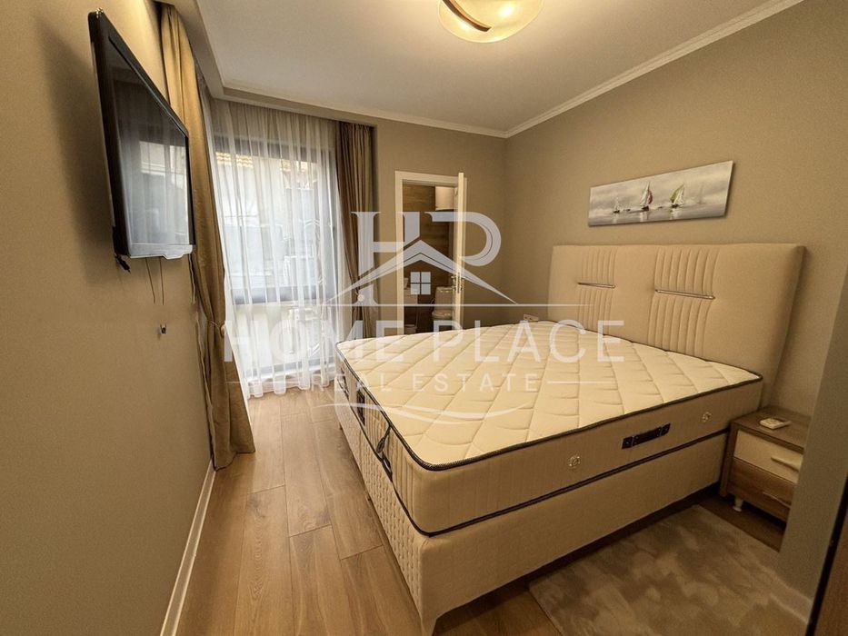 Дава се под наем Тристаен апартамент в Варна, Център - 95 кв.м за 1246.44 € - Снимка #3