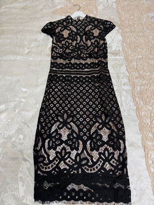 Рокля за коктели и свадби