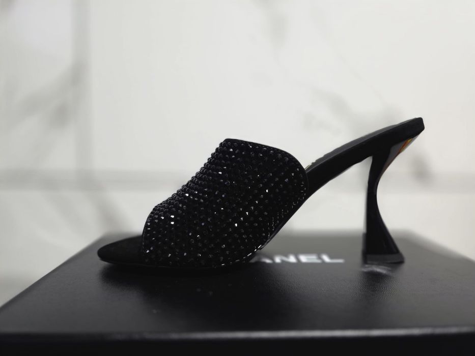 Pantofi chanel negri