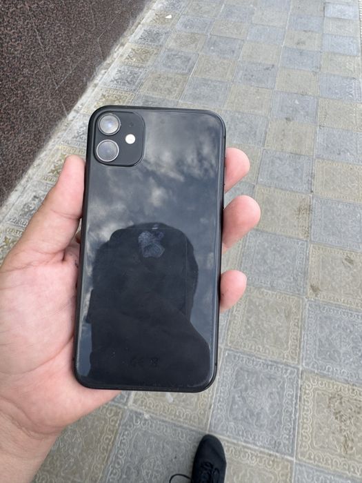 iphone 11 128гб 77%  продам все работает