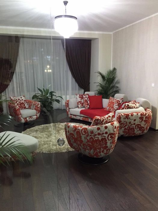 Vand canapea living