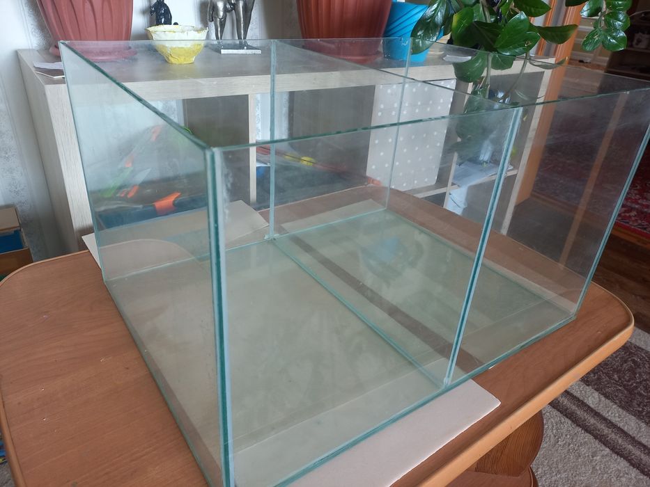 Продам 100л аквариум