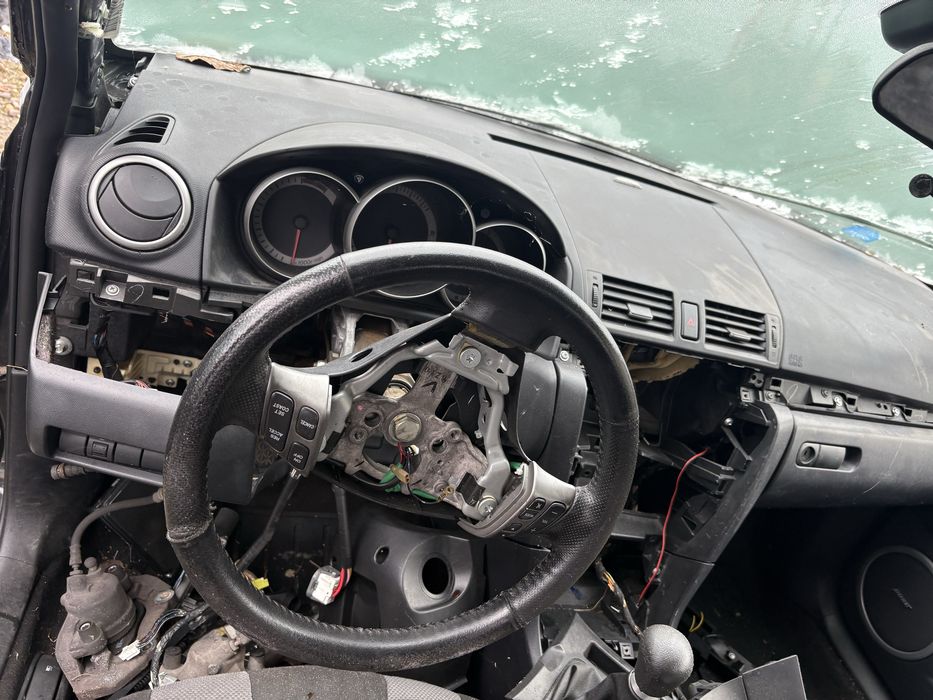 Mazda 3 2008 година 2.0d 143 кс на Части
