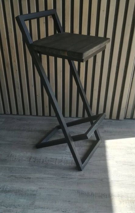 Loft uslubidagi  bar stuli