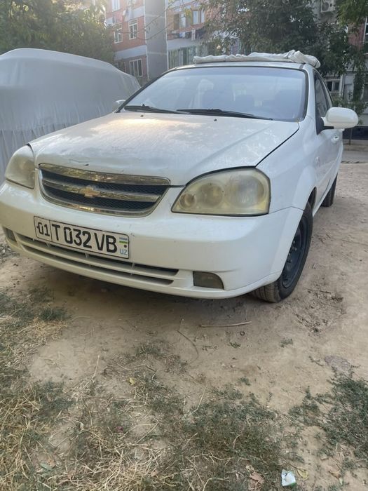 Lasetti Chevrolet sotiladi