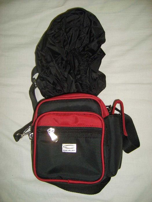 Чанта и шапка AC Milan, раница и чанта Barcelona, голяма раница