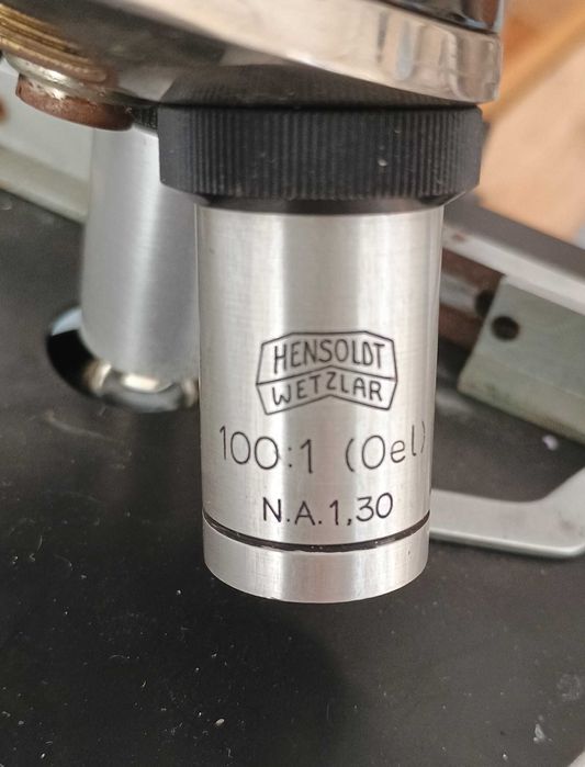 Като нов немски лабораторен микроскоп HENSOULT WETZLAR с три обектива