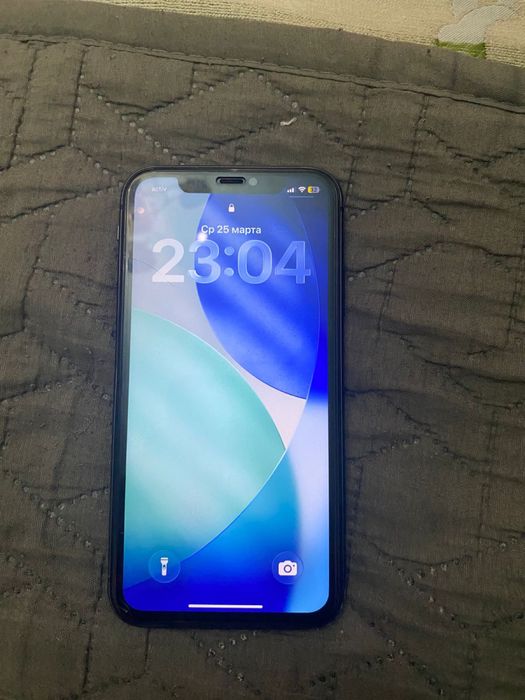 Срочно продам айфон 11